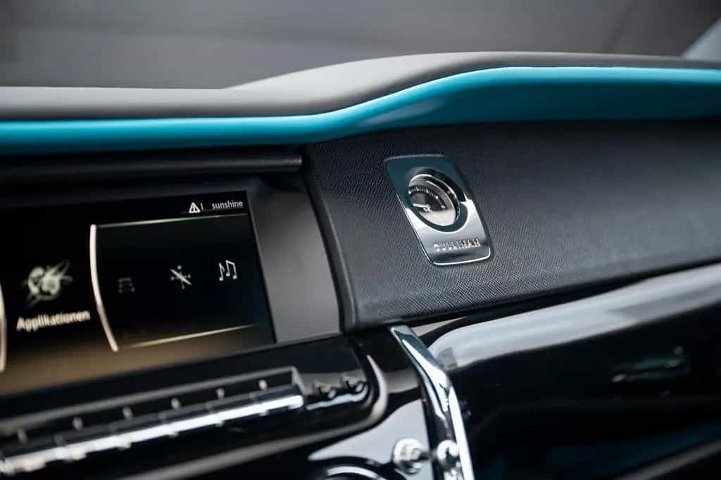 Rolls-Royce Cullinan MANSORY WIDE BODY STARLIGHT MASSAGE 24 06/2021-photo-21