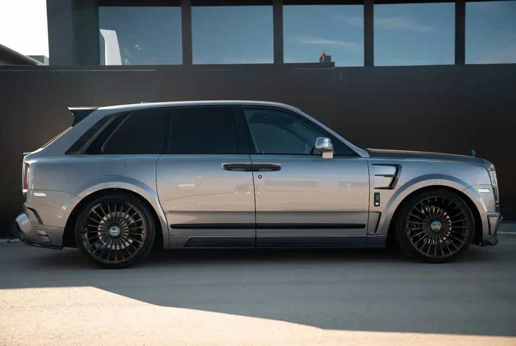 Rolls-Royce Cullinan MANSORY WIDE BODY STARLIGHT MASSAGE 24 06/2021-photo-5