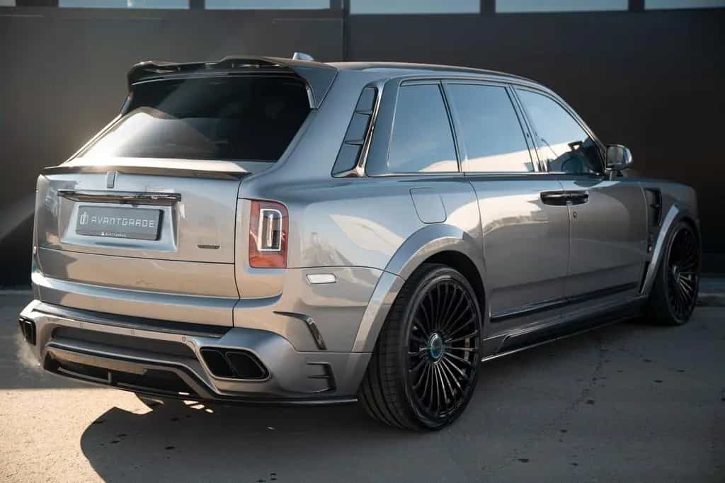 Rolls-Royce Cullinan MANSORY WIDE BODY STARLIGHT MASSAGE 24 06/2021-photo-8