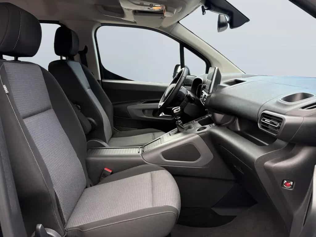 Toyota Proace City Verso 1.2 Turbo L1 Team D *ACC*CAM*P 02/2023-photo-20