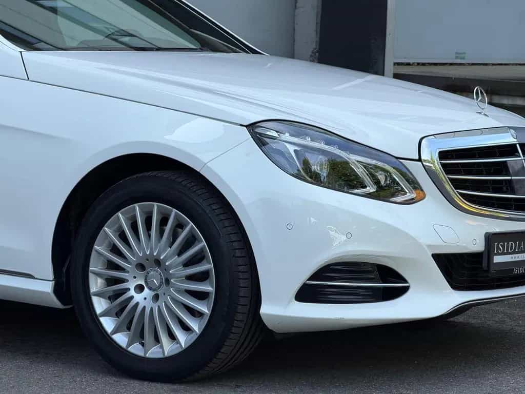 Mercedes-Benz E 250 CGI BlueEfficiency LED AHK Distronic 11/2013-photo-12