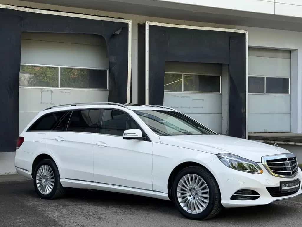 Mercedes-Benz E 250 CGI BlueEfficiency LED AHK Distronic 11/2013-photo-6