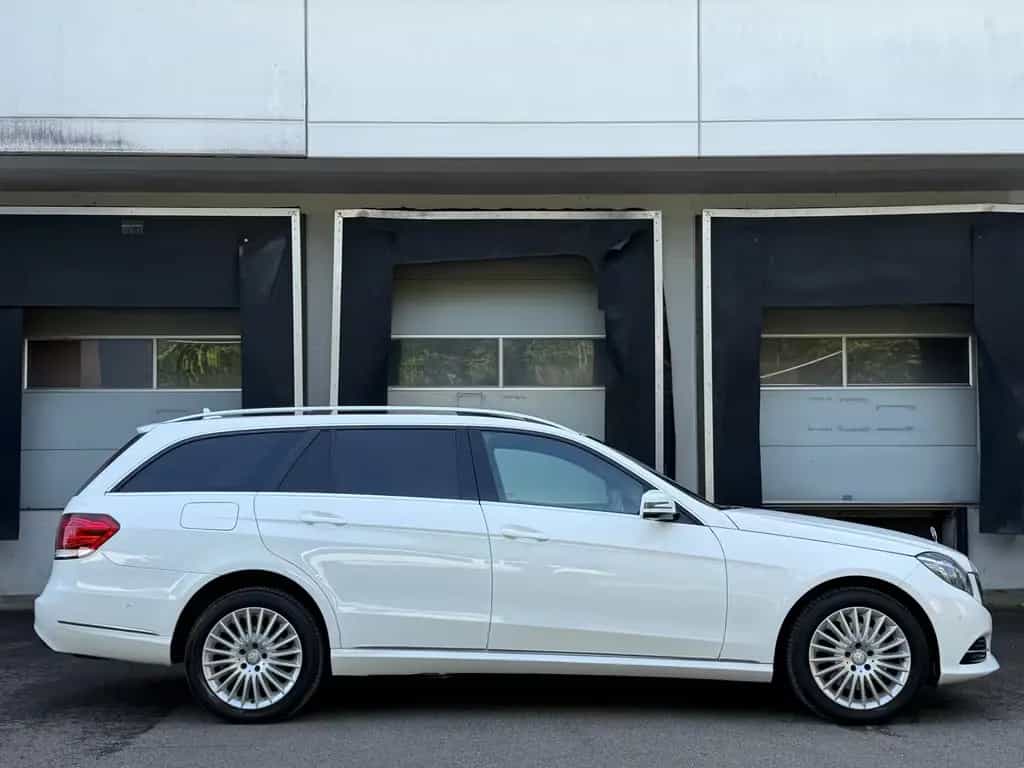 Mercedes-Benz E 250 CGI BlueEfficiency LED AHK Distronic 11/2013-photo-8