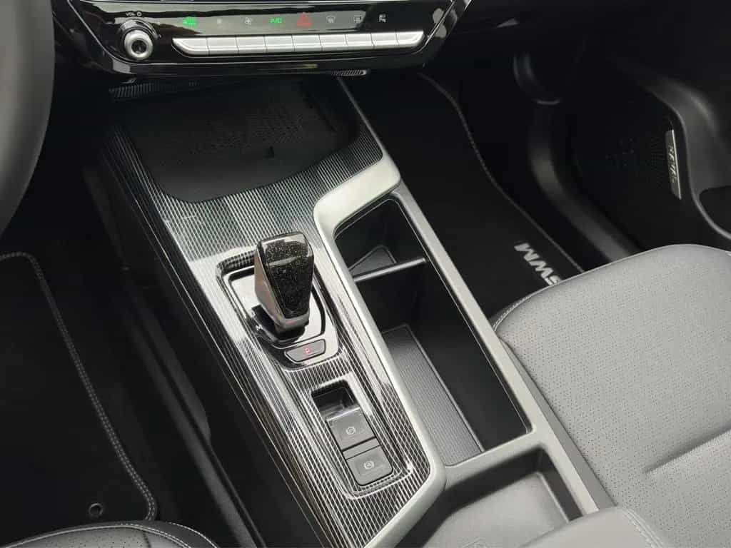GWM HAVAL Jolion Pro LUXURY 1.5 Turbo *PANORAMA*LED* 04/2026-photo-17