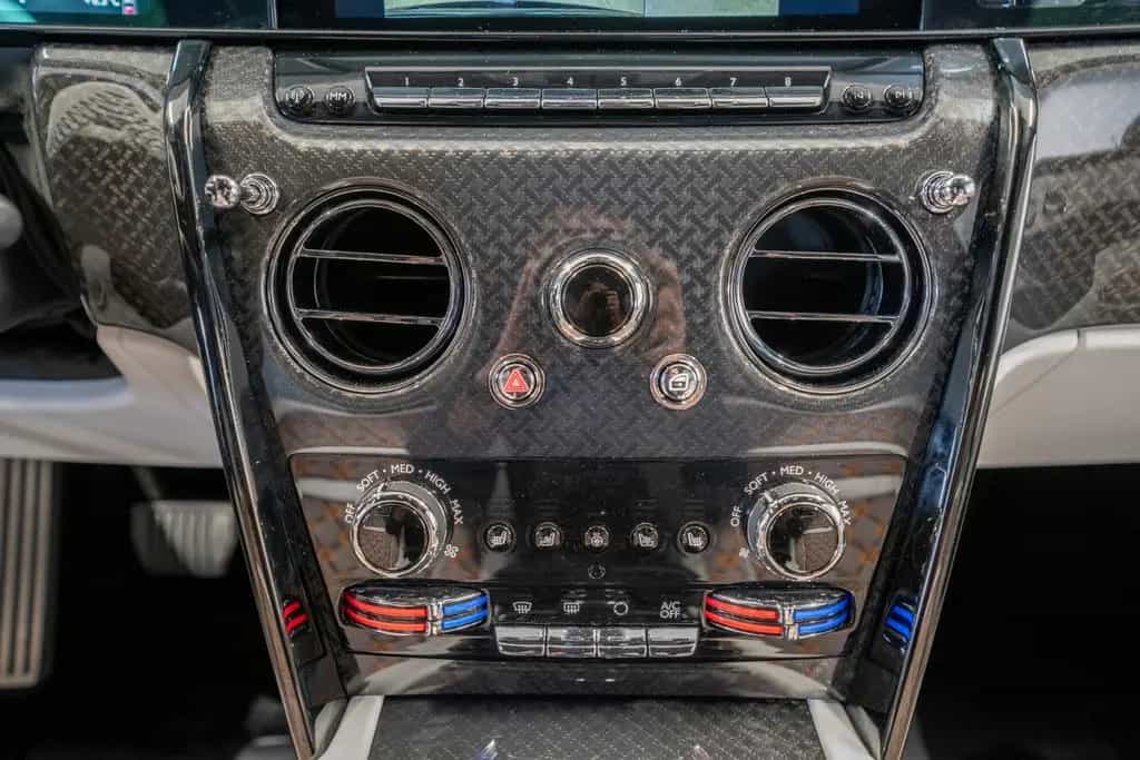 Rolls-Royce Cullinan II Black Badge 2026°Bespoke°Shoot. Star null-photo-10