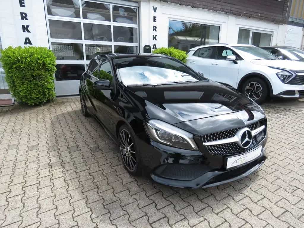 Mercedes-Benz A 180 BlueEfficiency / AMG Sport Line /I-HAND 05/2017-photo-0