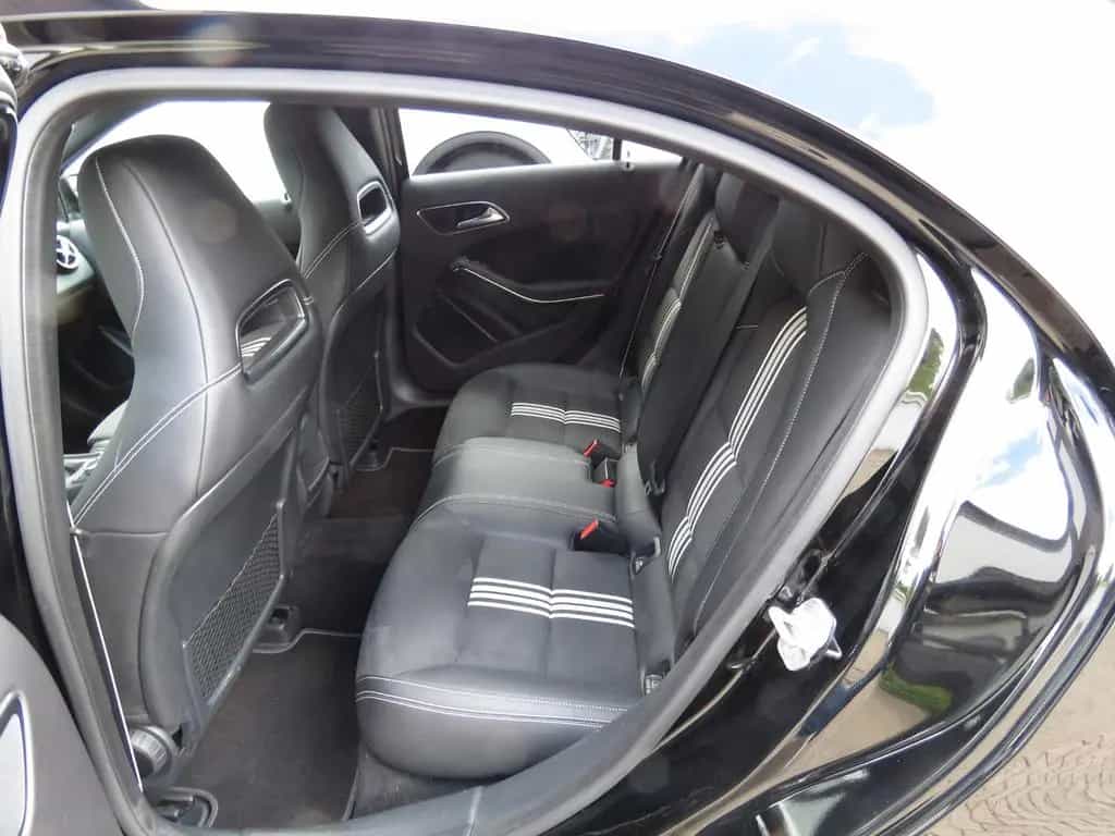 Mercedes-Benz A 180 BlueEfficiency / AMG Sport Line /I-HAND 05/2017-photo-16