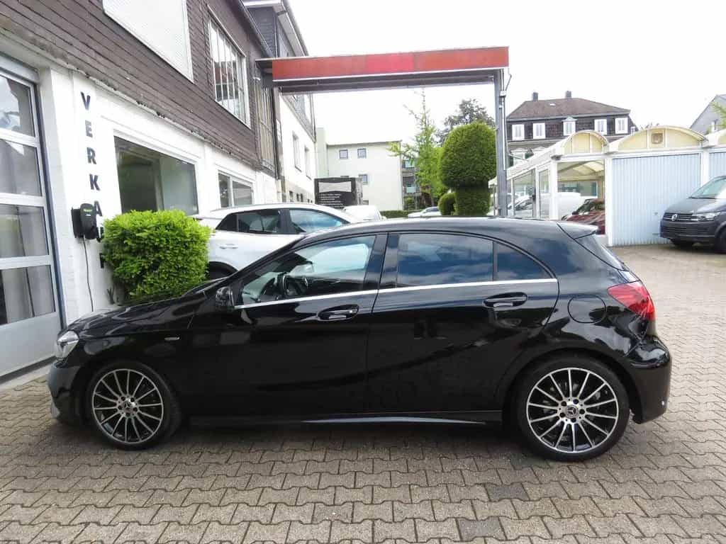 Mercedes-Benz A 180 BlueEfficiency / AMG Sport Line /I-HAND 05/2017-photo-6