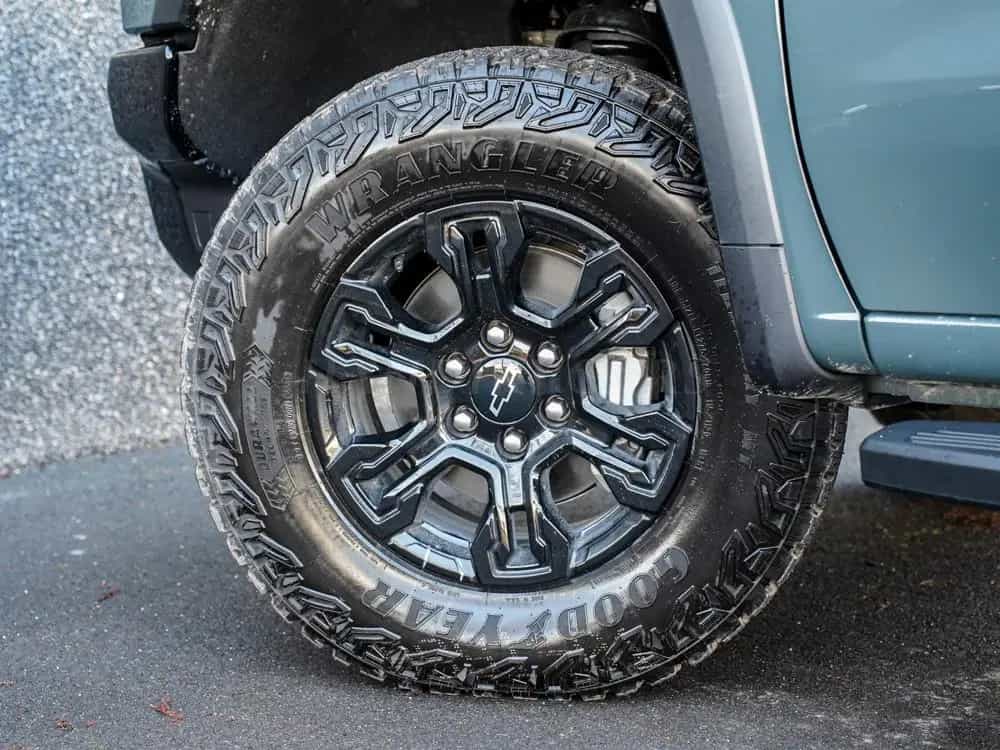Chevrolet Silverado 2026 ZR2 € 71600 +DARK APPEARANCE PACKAGE null-photo-33
