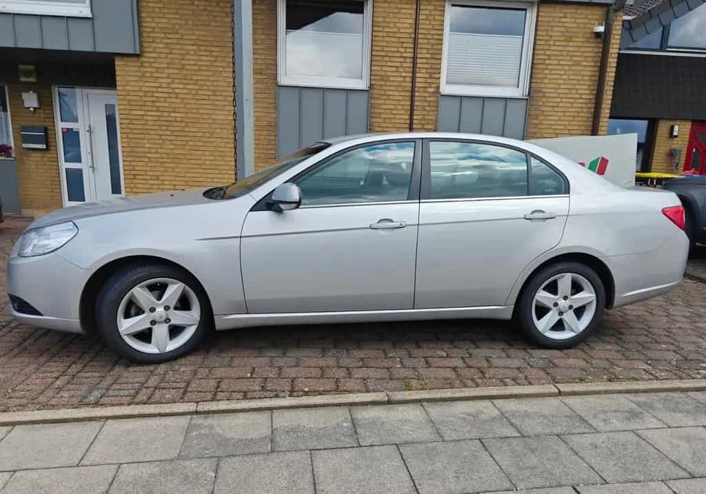 Chevrolet Epica 2.0LT |48.000Km|1. Hand|Scheckheft|8-Fach 10/2007-photo-1