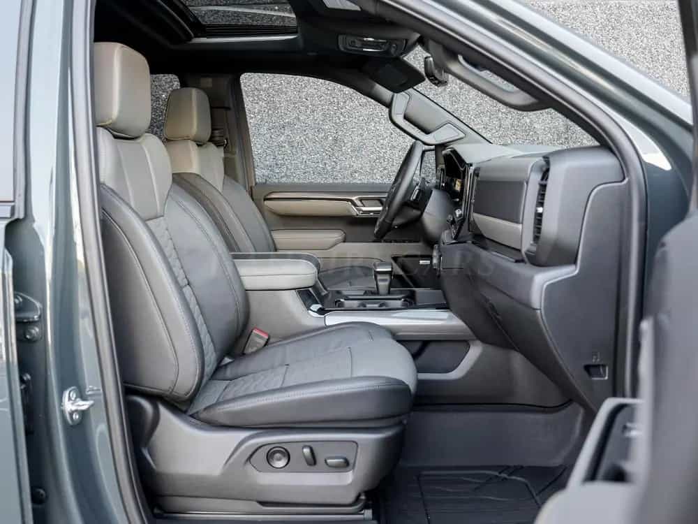 Chevrolet Silverado 2026 ZR2 € 67000 HC INTERNATIONAL null-photo-8