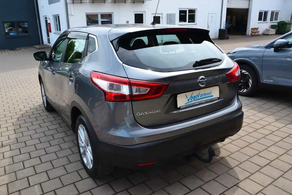 Nissan Qashqai Acenta 11/2015-photo-2