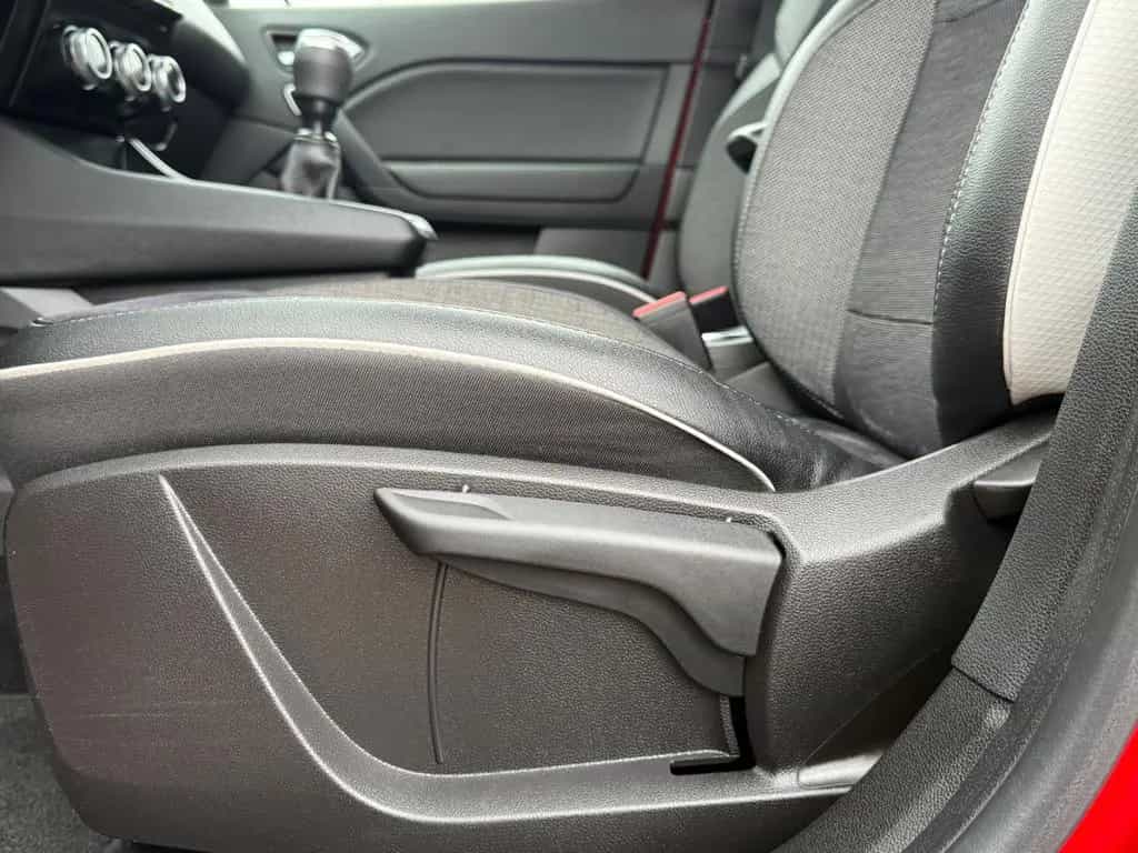 Renault Captur II Intens Sportsitze Sport Lenkrad 12/2020-photo-36