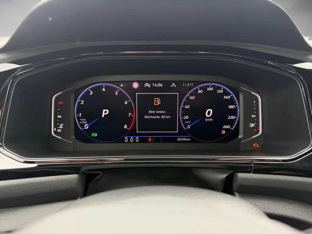 Volkswagen T-Roc 1.5 TSI R-Line AHK.LED-Matrix.Rückfahrkame 06/2022-photo-5