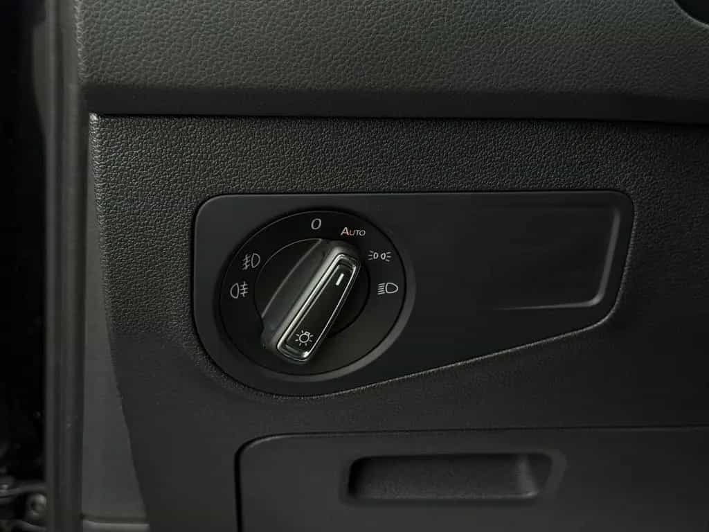 Volkswagen Tiguan Highline 4Motion ACC AHK Nav SHZ Pano LED 05/2017-photo-13
