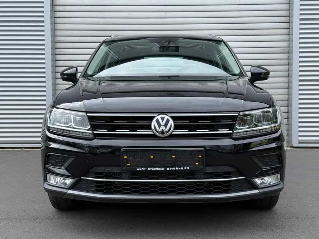 Volkswagen Tiguan Highline 4Motion ACC AHK Nav SHZ Pano LED 05/2017-photo-2