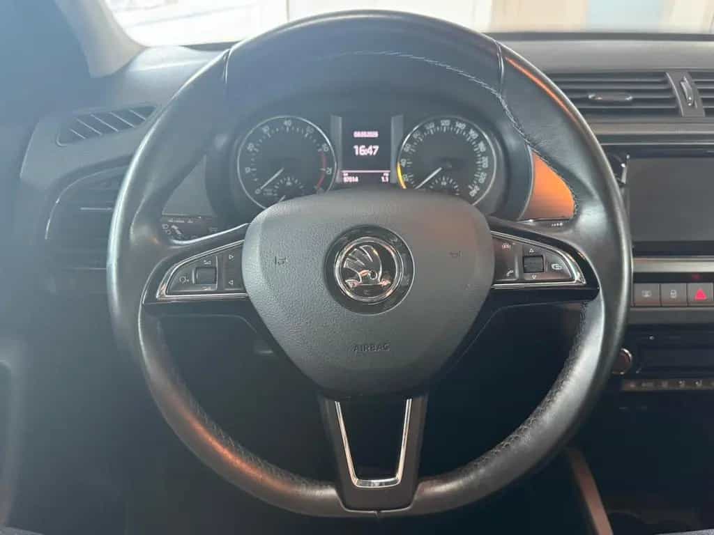 Skoda Fabia Combi Style*Klimaautomatik*AHK.1.Hand 02/2018-photo-6