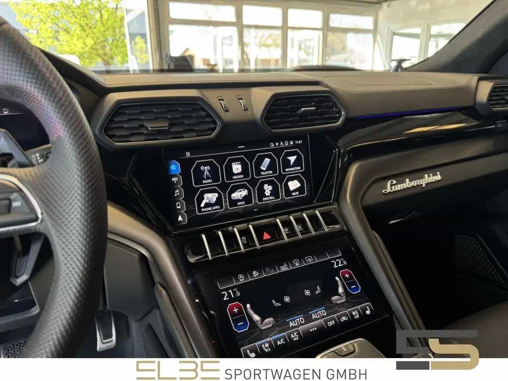Lamborghini Urus 23" B&O PANO NIGHT VISION MASSAGE Q-CITURA 09/2021-photo-16