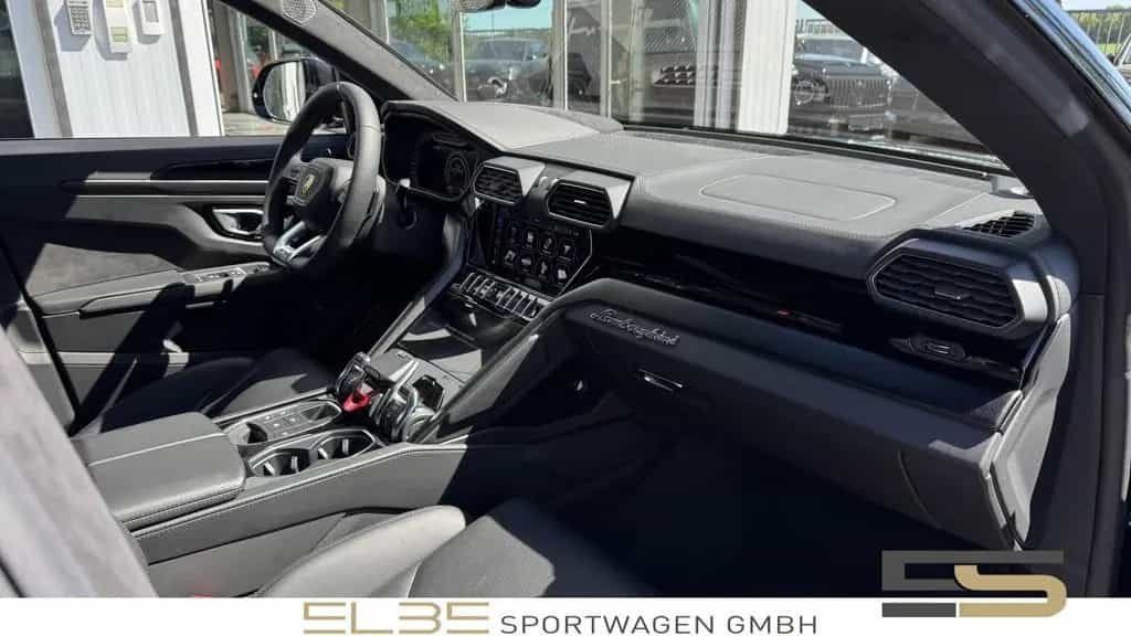 Lamborghini Urus 23" B&O PANO NIGHT VISION MASSAGE Q-CITURA 09/2021-photo-9