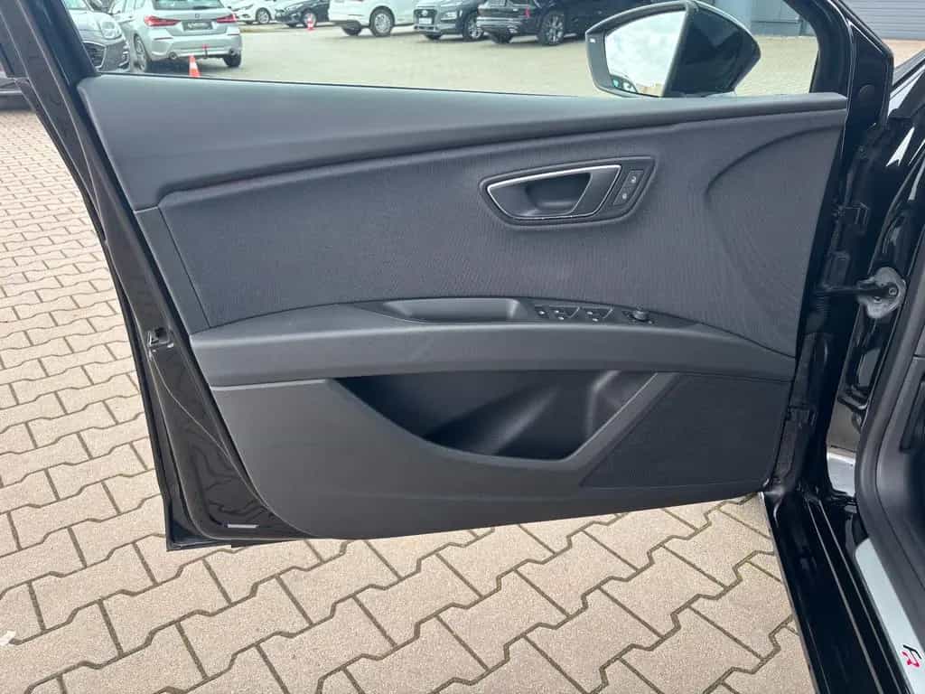 Seat Leon ST FR Black Matt Edition*Led*Beats*Kamera* 11/2019-photo-25