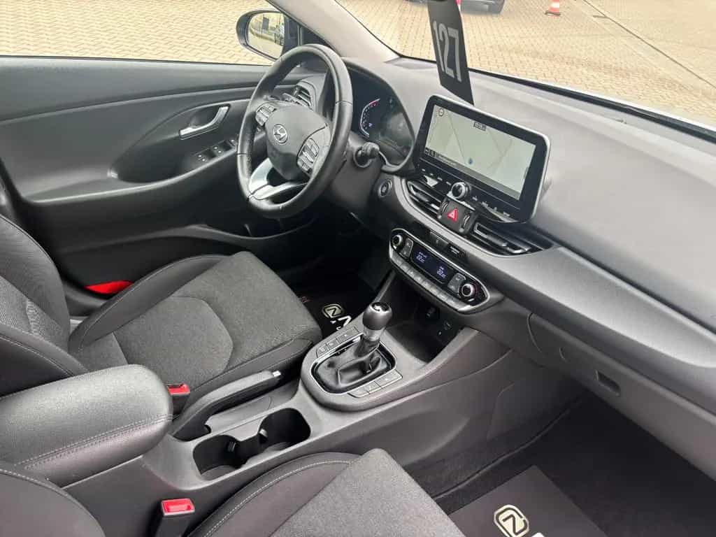 Hyundai i30 Edition 30+ MHD*Led*Kamera*Navi*TOP* 12/2021-photo-15