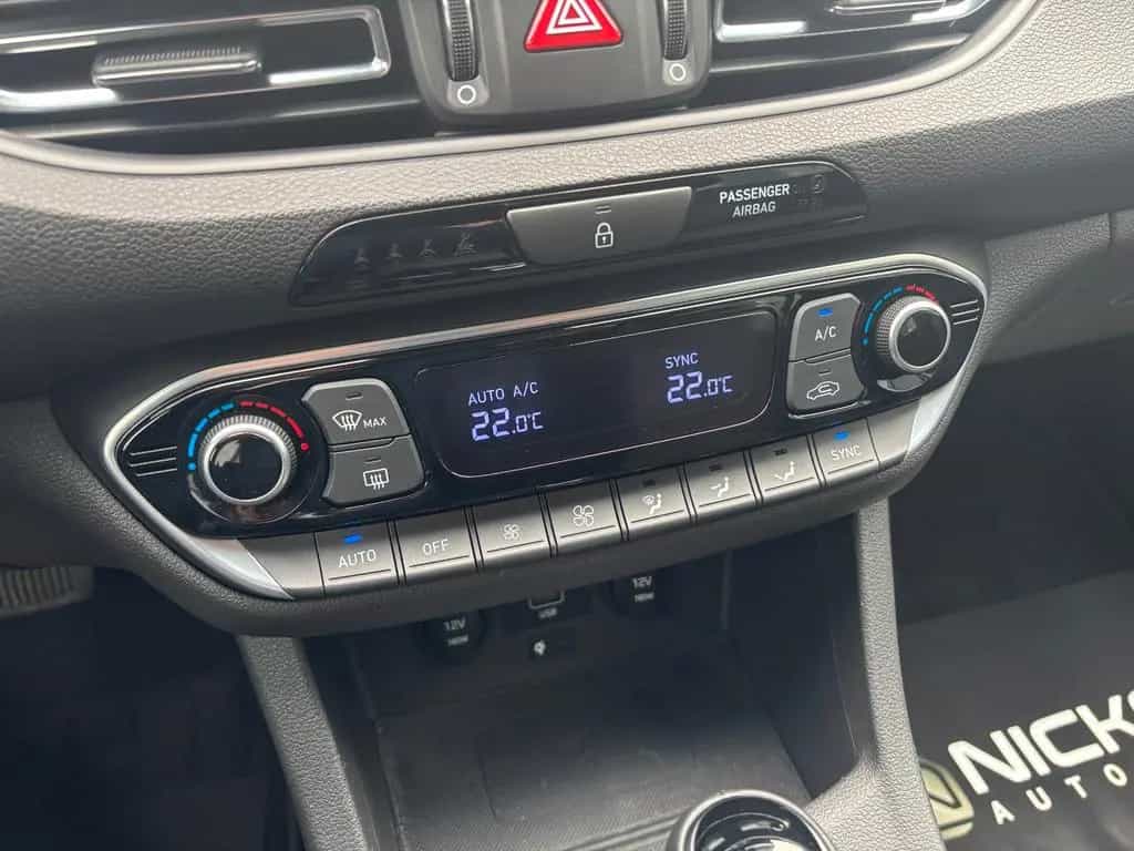 Hyundai i30 Edition 30+ MHD*Led*Kamera*Navi*TOP* 12/2021-photo-25
