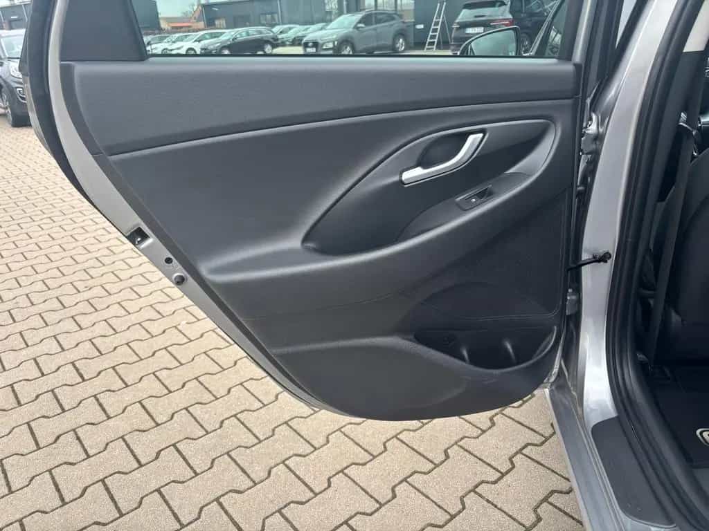 Hyundai i30 Edition 30+ MHD*Led*Kamera*Navi*TOP* 12/2021-photo-28