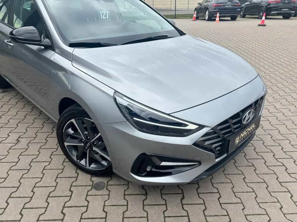 Hyundai i30 Edition 30+ MHD*Led*Kamera*Navi*TOP* 12/2021-photo-9