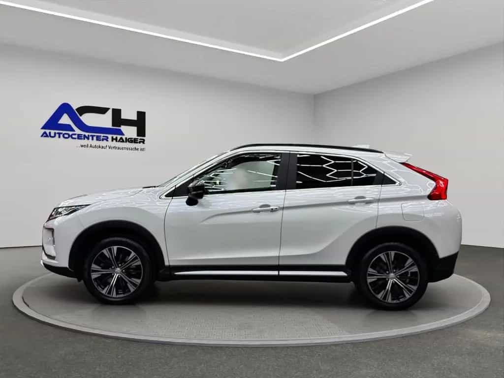Mitsubishi Eclipse Cross Automatik Top 4WD LED*HuD*360° 10/2019-photo-2