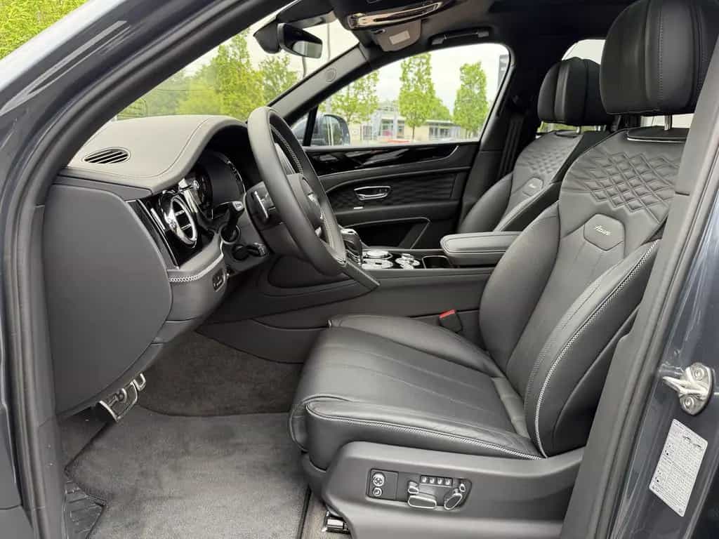 Bentley Bentayga EWB Azure *NAIM*RSE*ParkingHeater* 06/2025-photo-12