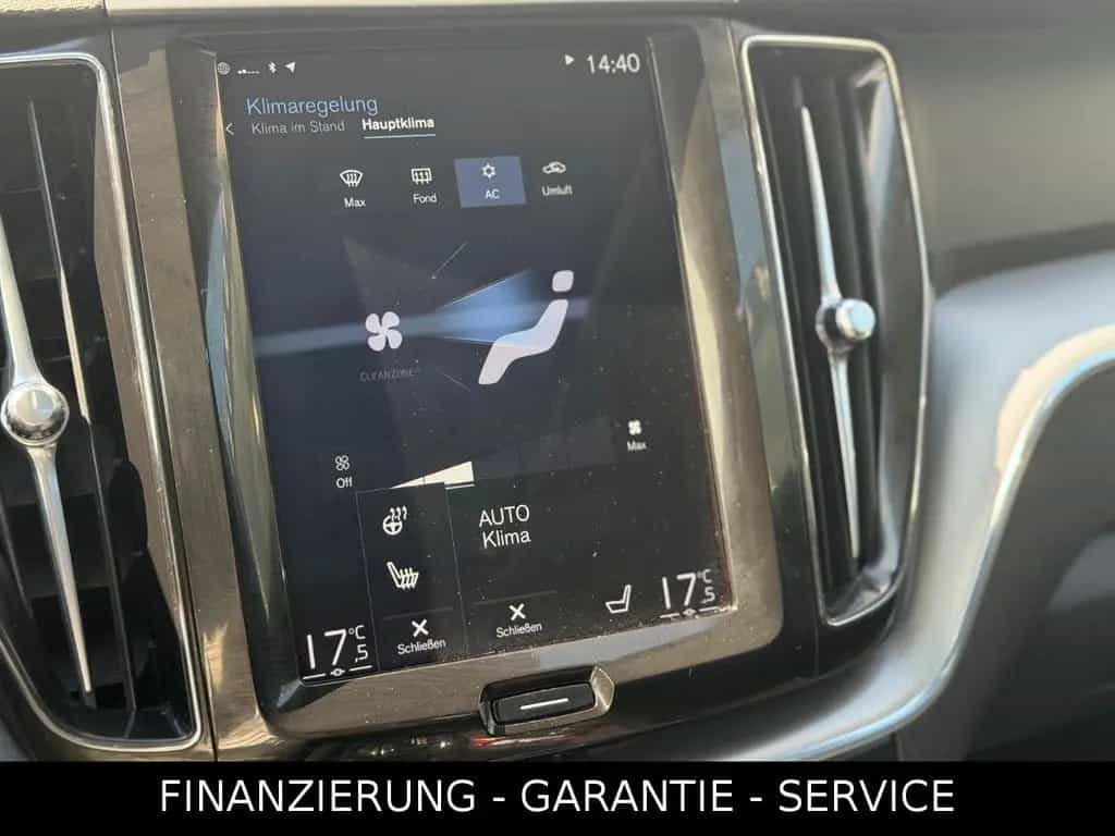 Volvo XC60 D4 AWD MOMENTUM/HUD/LEDER/PANO/LED/AHK 10/2018-photo-26