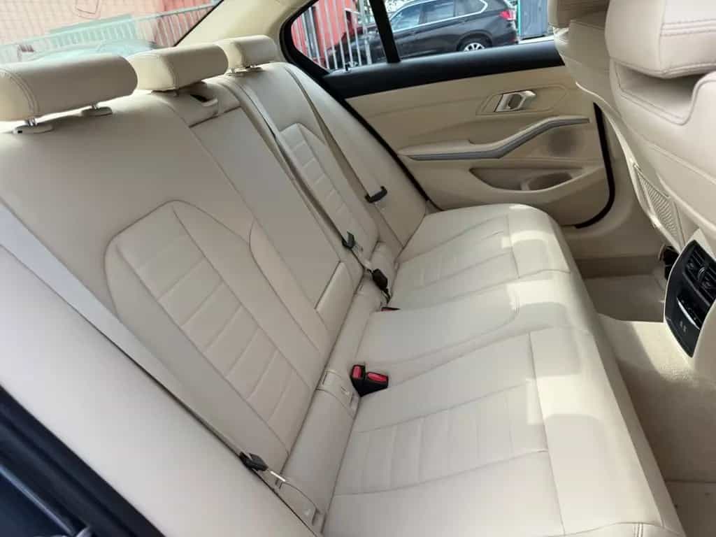 BMW 3 Series i xDrive Lim/Leder/Sportsitze/Navi/LED 12/2020-photo-17