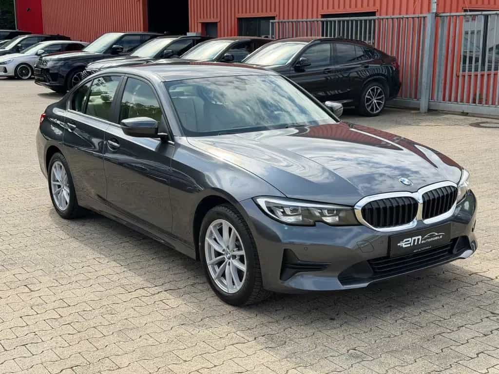 BMW 3 Series i xDrive Lim/Leder/Sportsitze/Navi/LED 12/2020-photo-3