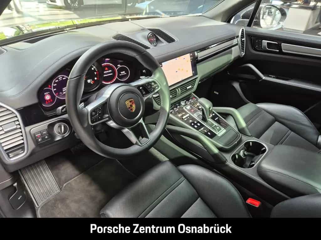 Porsche Cayenne Platinum Edition 10/2022-photo-12