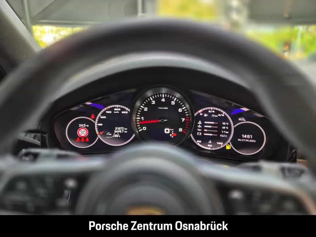 Porsche Cayenne Platinum Edition 10/2022-photo-14