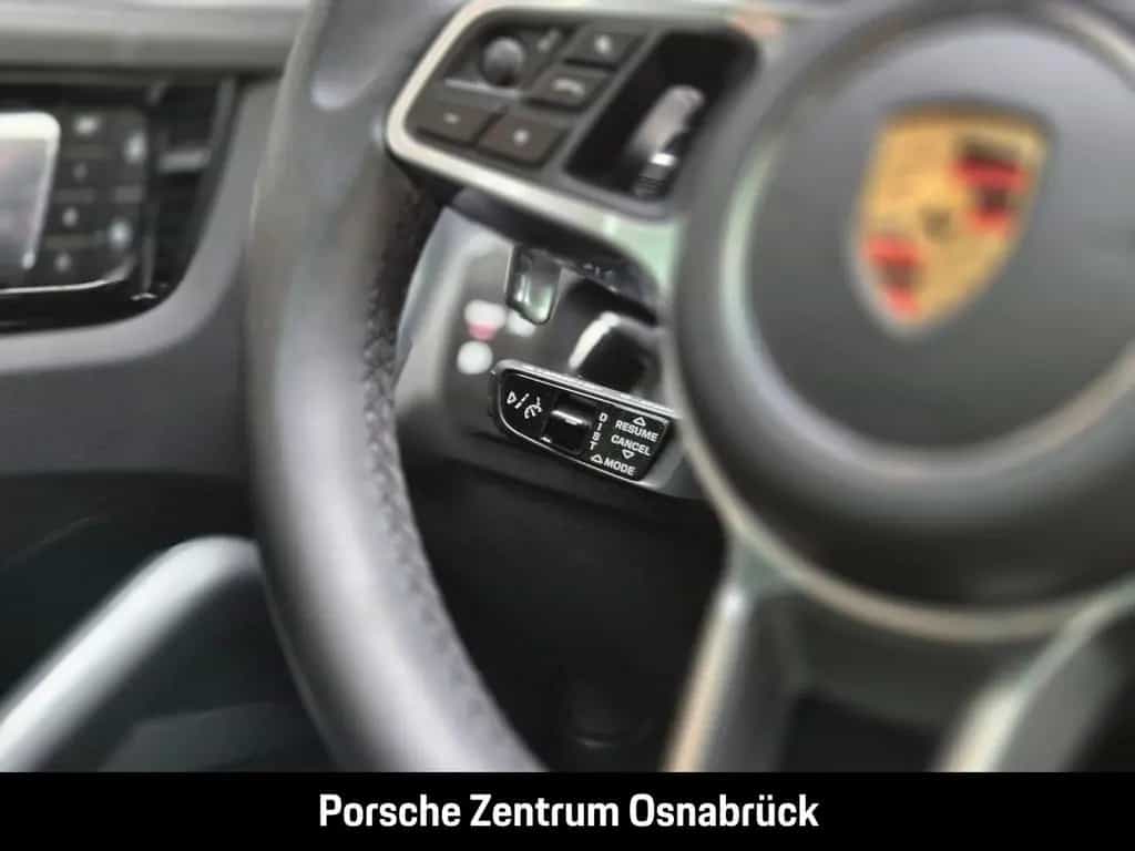 Porsche Cayenne Platinum Edition 10/2022-photo-24