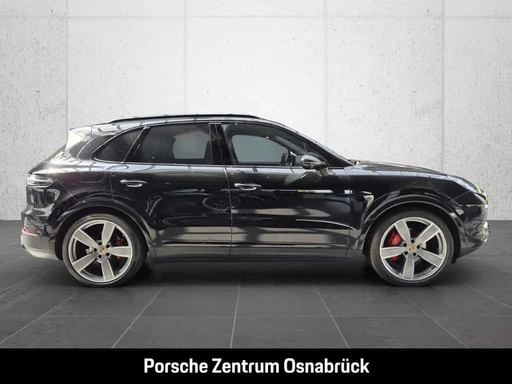 Porsche Cayenne Platinum Edition 10/2022-photo-7