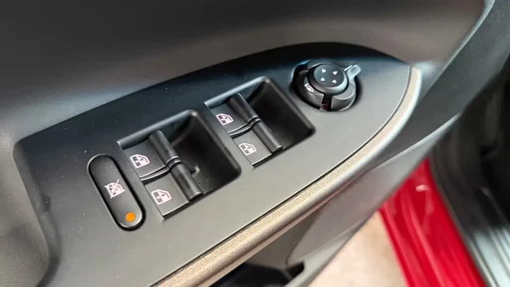 Alfa Romeo Giulietta Turismo 1.4 Auto. erst 11 TKM 12/2014-photo-17