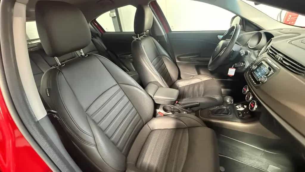 Alfa Romeo Giulietta Turismo 1.4 Auto. erst 11 TKM 12/2014-photo-28