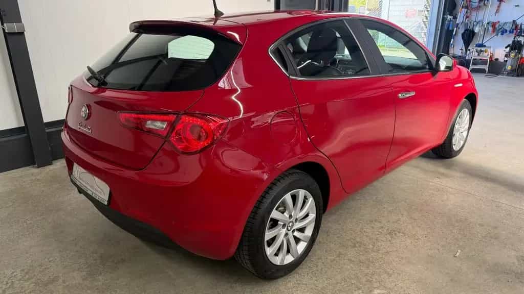 Alfa Romeo Giulietta Turismo 1.4 Auto. erst 11 TKM 12/2014-photo-6