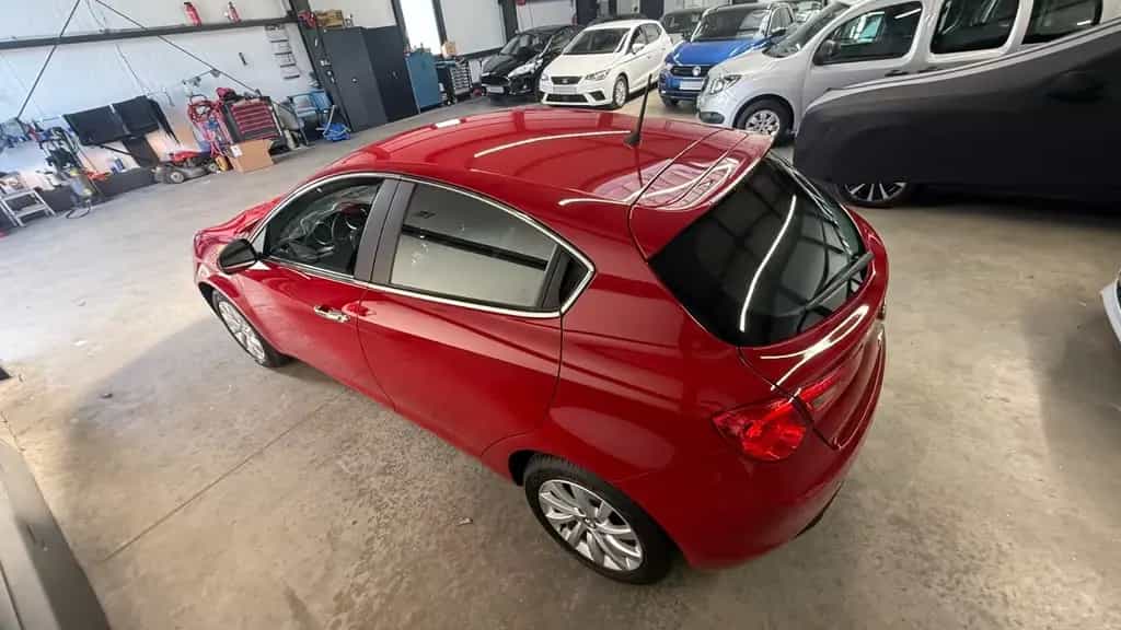 Alfa Romeo Giulietta Turismo 1.4 Auto. erst 11 TKM 12/2014-photo-8