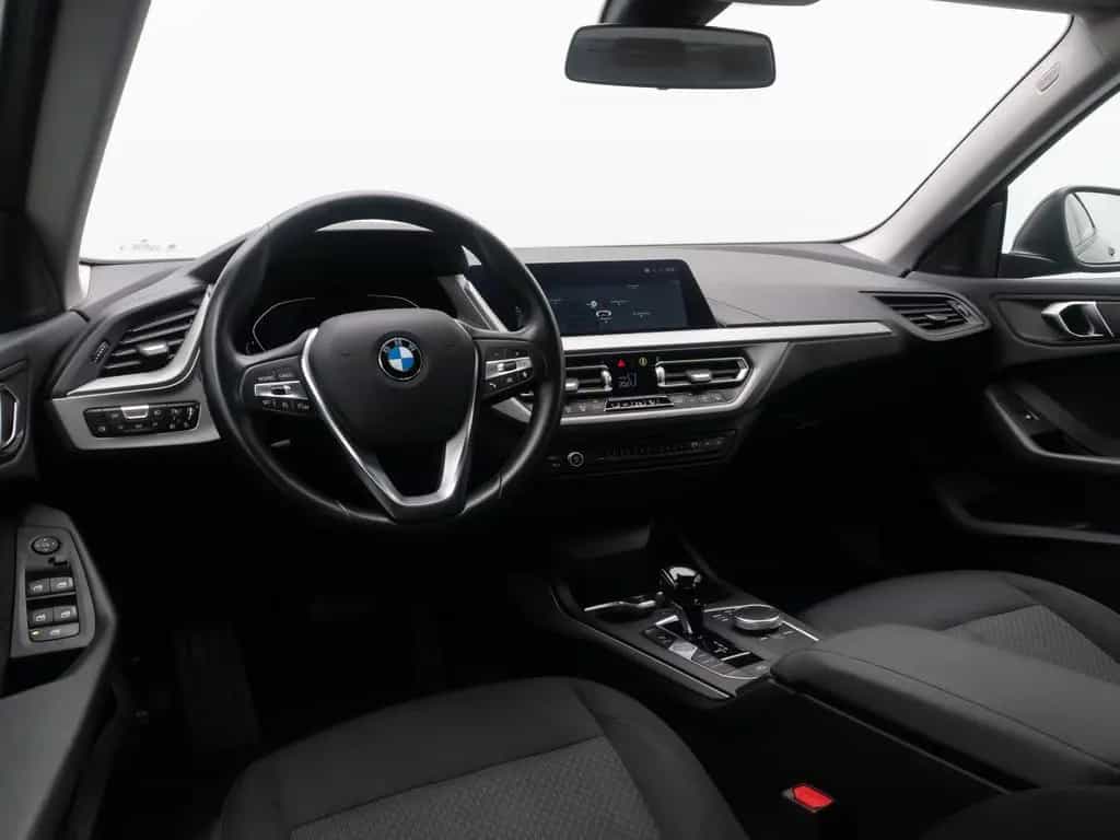 BMW 2 Series 218i Gran Coupé DAB GeschwindigReg PDC CockpitPr 03/2024-photo-35