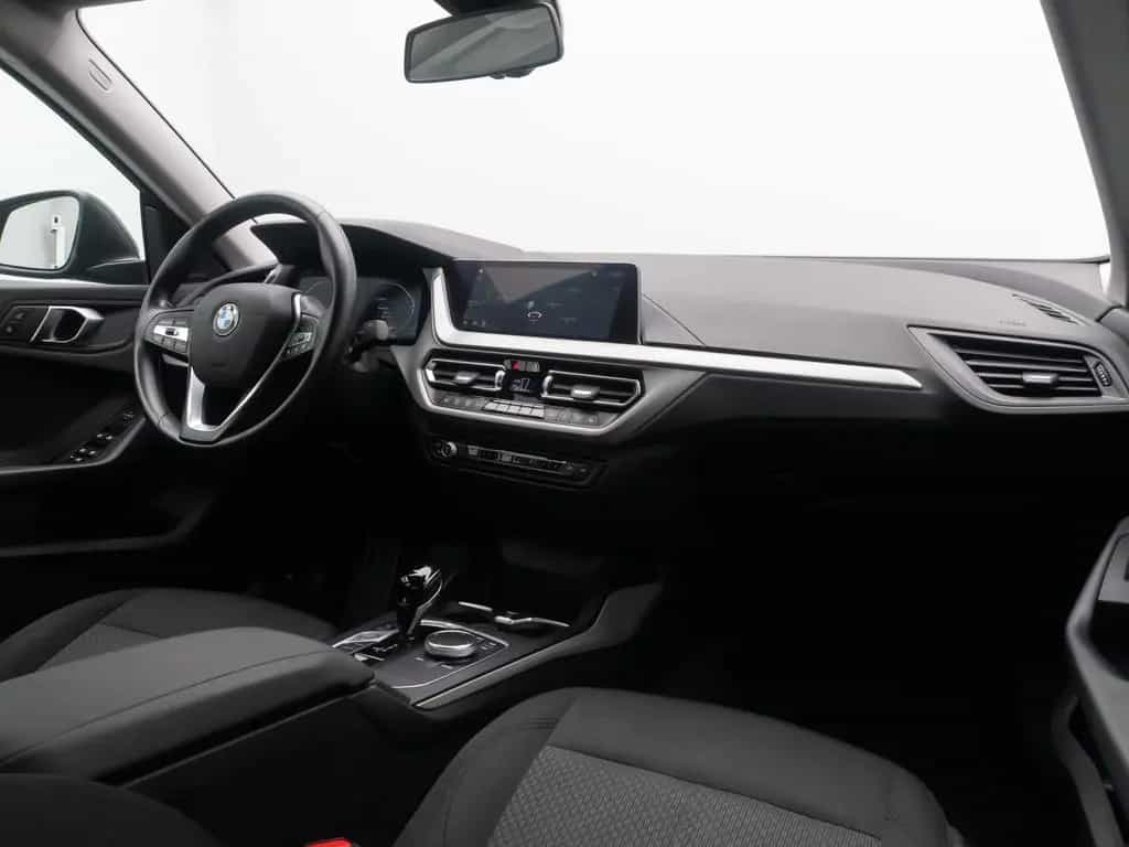 BMW 2 Series 218i Gran Coupé DAB GeschwindigReg PDC CockpitPr 03/2024-photo-37