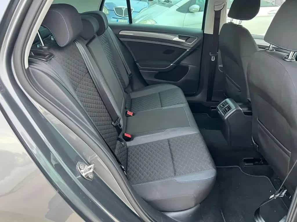 Volkswagen Golf 1.6 TDI 115 CV 5p. Highline Blue 03/2019-photo-9