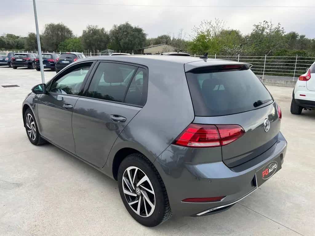 Volkswagen Golf 1.6 TDI 115 CV 5p. Highline Blue 03/2019-photo-1