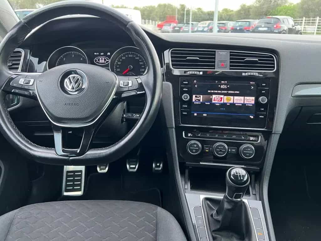 Volkswagen Golf 1.6 TDI 115 CV 5p. Highline Blue 03/2019-photo-5
