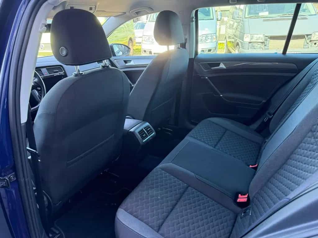Volkswagen Golf VII Variant Join AHK Sitzheizung 11/2018-photo-11