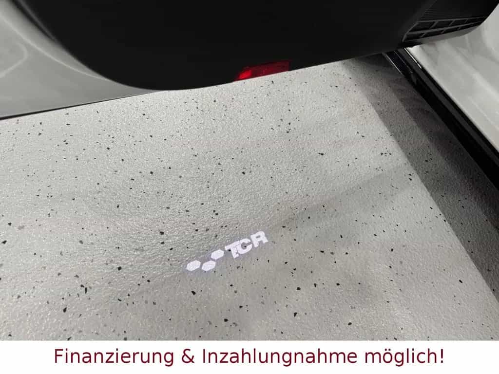 Volkswagen Golf VII GTI TCR *AKRAPOVIC,LED,VOLL SCHECKHEFT* 03/2020-photo-32
