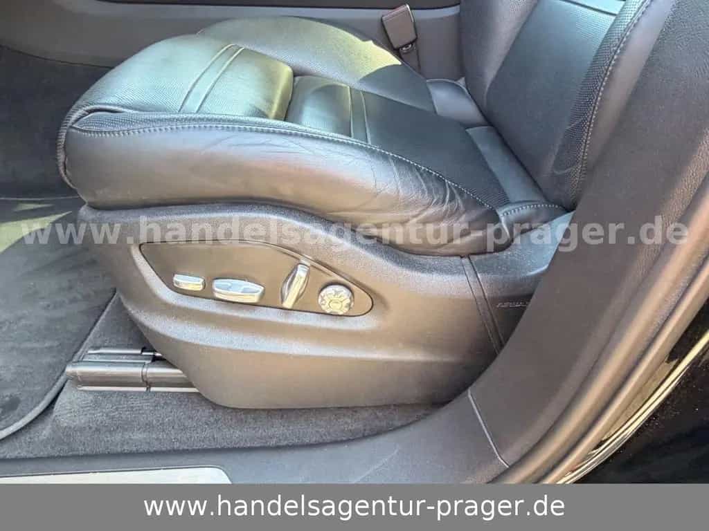 Porsche Cayenne Leder Matrix INNO Bose 14Wege PASM 360o 11/2019-photo-12