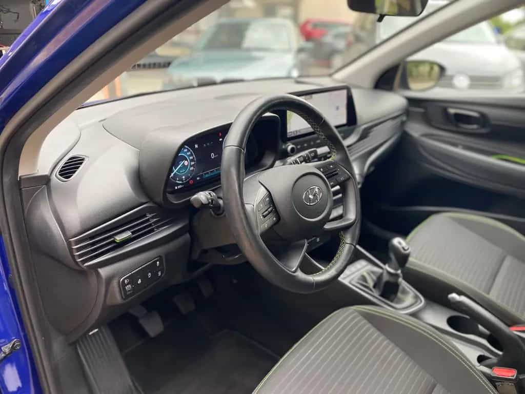 Hyundai i20 Intro Edition T-GDi Bose CarPlay SHZ AHK uvm 02/2021-photo-11